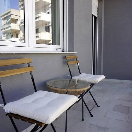 Ferienwohnung Block Of Flats - Modern Flat Ioannina Exterior foto